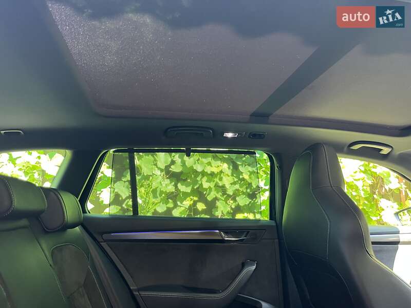 Универсал Skoda Superb 2020 в Коростене