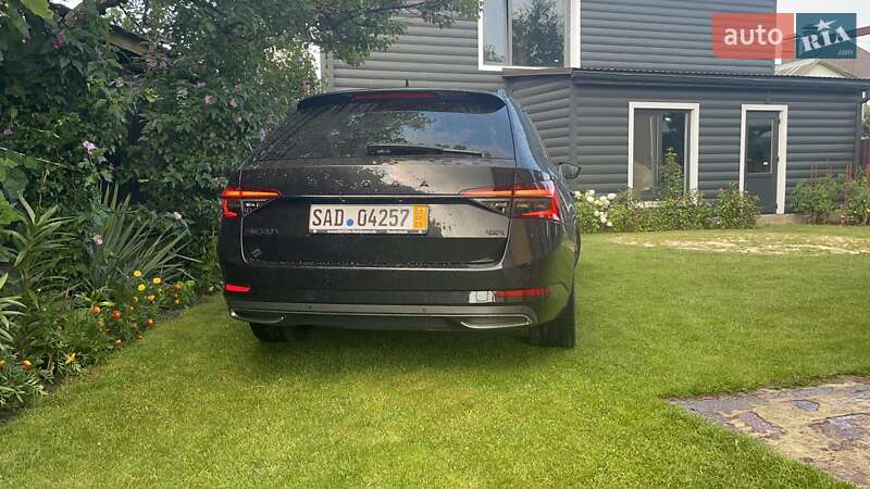 Универсал Skoda Superb 2020 в Коростене