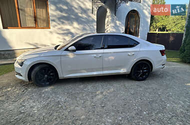 Лифтбек Skoda Superb 2018 в Хусте