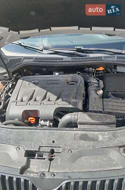 Универсал Skoda Superb 2011 в 