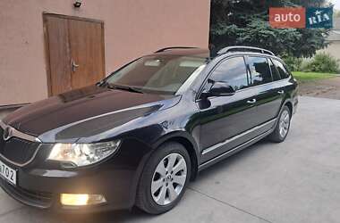 Универсал Skoda Superb 2010 в 