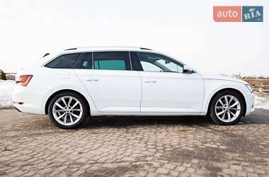 Универсал Skoda Superb 2017 в 