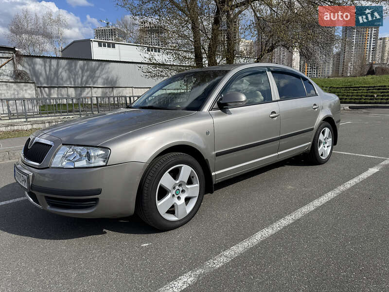 Skoda Superb 2007