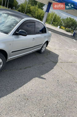 Лифтбек Skoda Superb 2007 в 