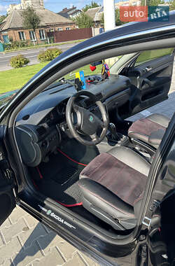 Лифтбек Skoda Superb 2008 в 