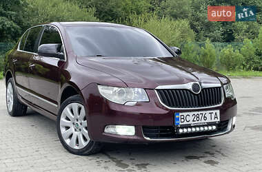 Лифтбек Skoda Superb 2011 в Турке