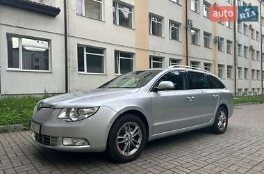 Універсал Skoda Superb 2012 в Клевані