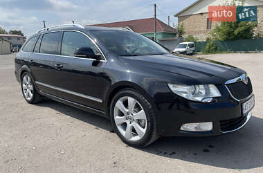 Универсал Skoda Superb 2012 в 