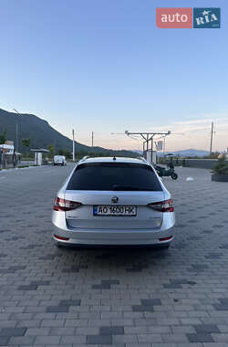 Универсал Skoda Superb 2017 в 