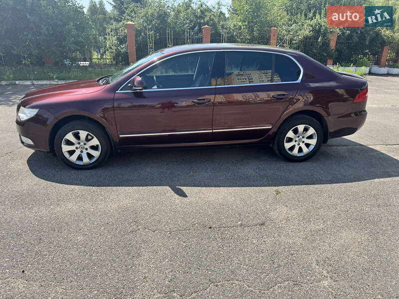 Лифтбек Skoda Superb 2009 в Киеве