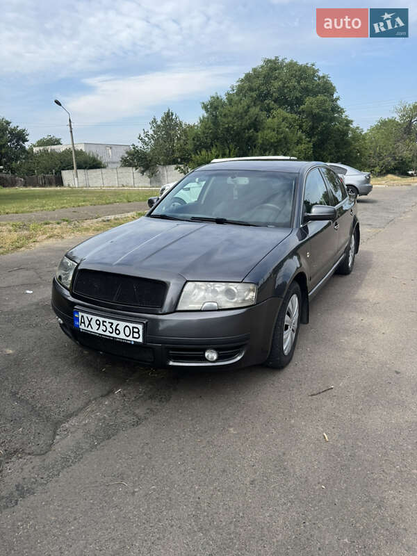 Лифтбек Skoda Superb 2005 в Краматорске