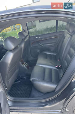 Лифтбек Skoda Superb 2005 в 