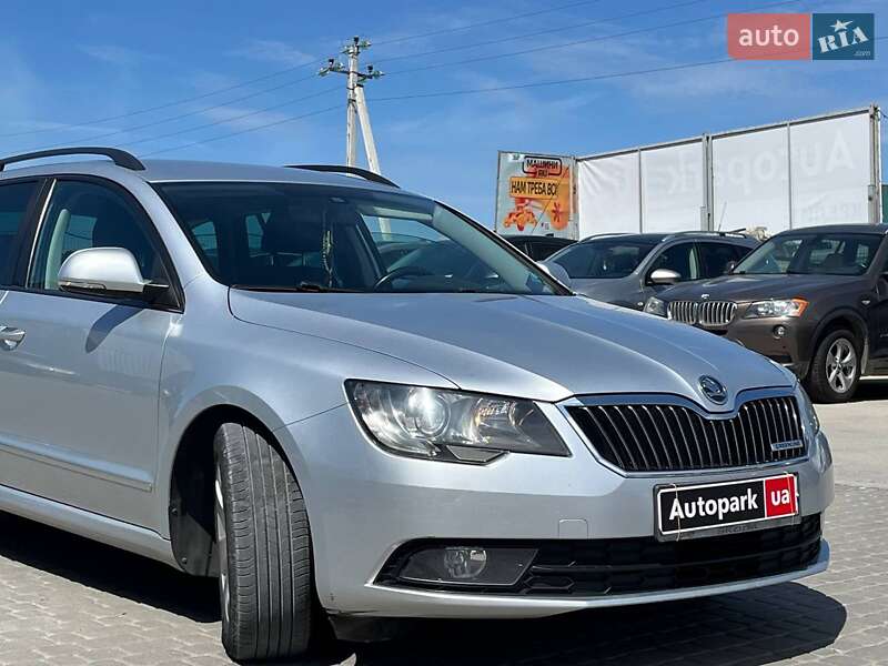 Универсал Skoda Superb 2013 в Львове