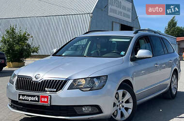 Універсал Skoda Superb 2013 в Львові