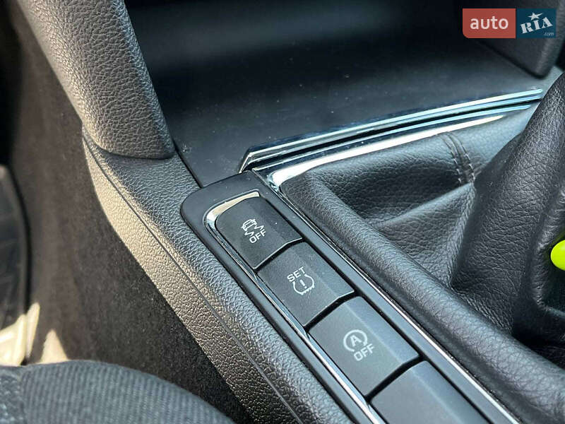Универсал Skoda Superb 2013 в Львове