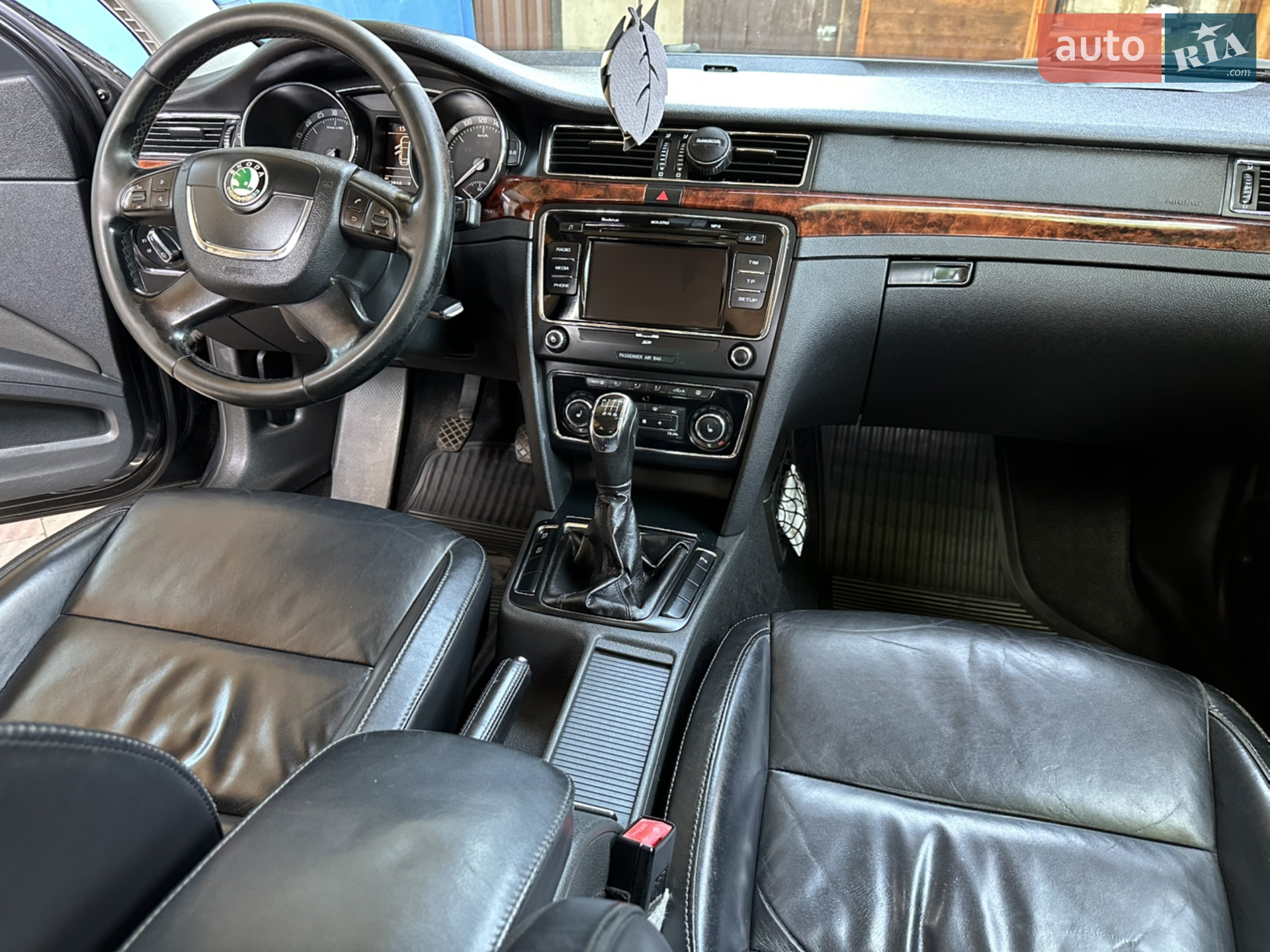2011 Skoda Superb - мініатюра 13