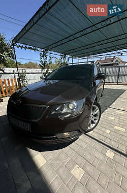 Універсал Skoda Superb 2013 в Южноукраїнську