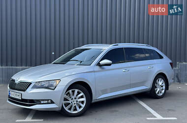 Универсал Skoda Superb 2018 в Киеве