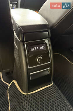 Лифтбек Skoda Superb 2011 в 