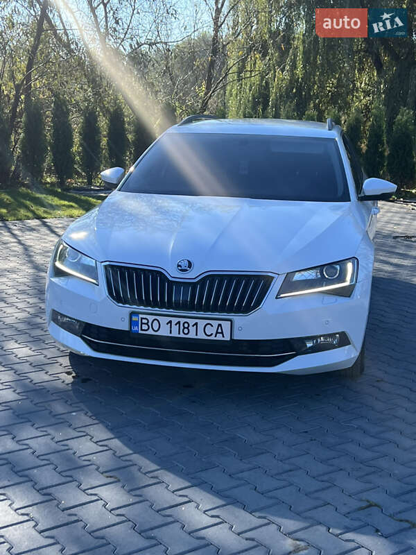 Універсал Skoda Superb 2015 в Зборові фото Універсал Skoda Superb 2015 в Зборові