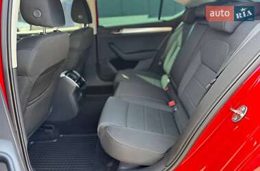 Лифтбек Skoda Superb 2018 в 