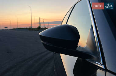 Лифтбек Skoda Superb 2017 в 