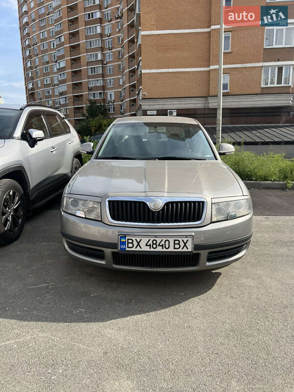Skoda Superb 2007