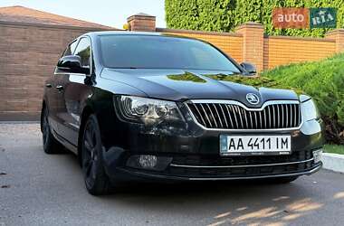Лифтбек Skoda Superb 2013 в Киеве