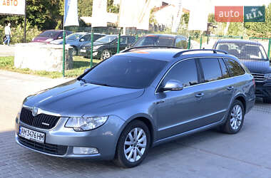 Универсал Skoda Superb 2011 в 