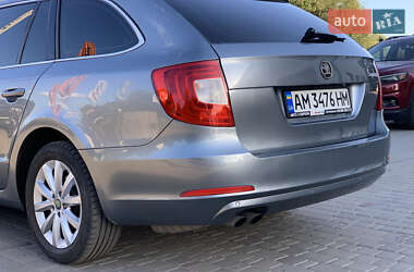 Универсал Skoda Superb 2011 в 
