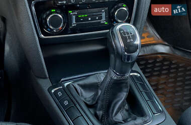 Универсал Skoda Superb 2011 в 