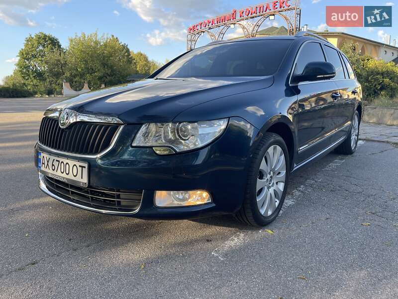 Универсал Skoda Superb 2012 в Киеве