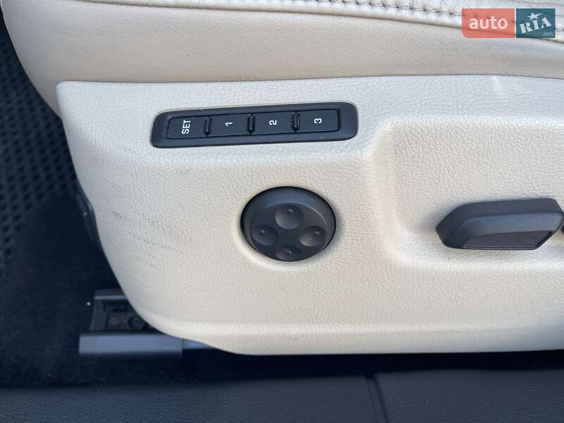 Универсал Skoda Superb 2012 в Киеве