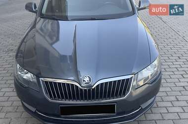 Универсал Skoda Superb 2013 в 