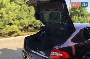 Лифтбек Skoda Superb 2009 в 