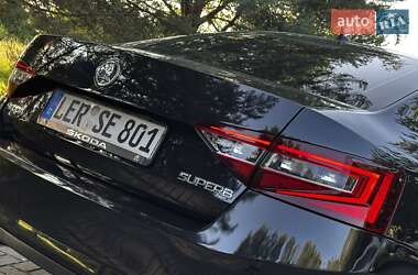 Лифтбек Skoda Superb 2016 в 