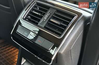Лифтбек Skoda Superb 2016 в 