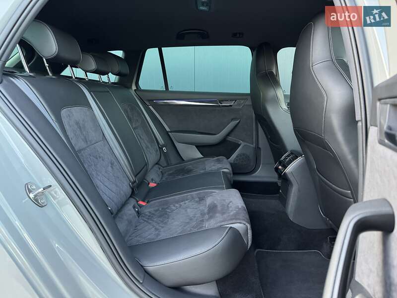 Универсал Skoda Superb 2019 в Луцке