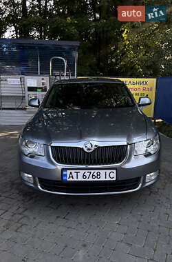 Лифтбек Skoda Superb 2009 в Долине