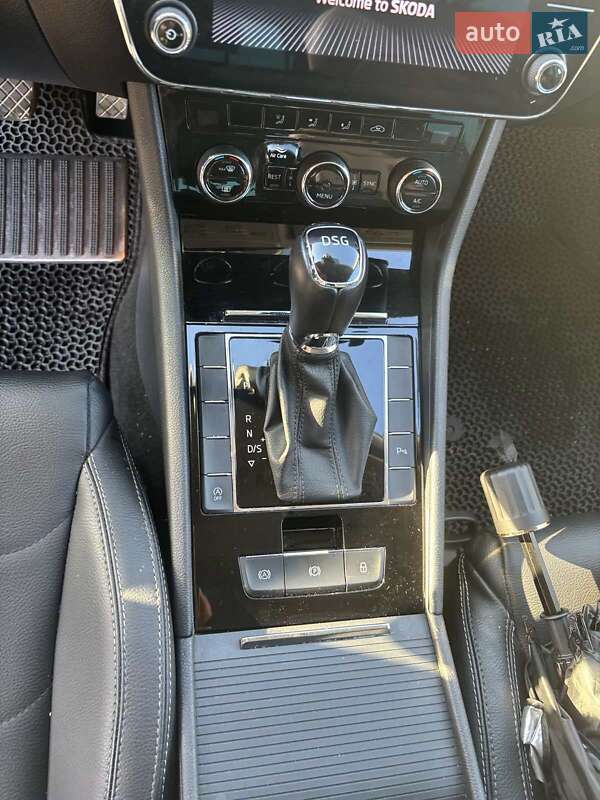 Универсал Skoda Superb 2019 в Виннице