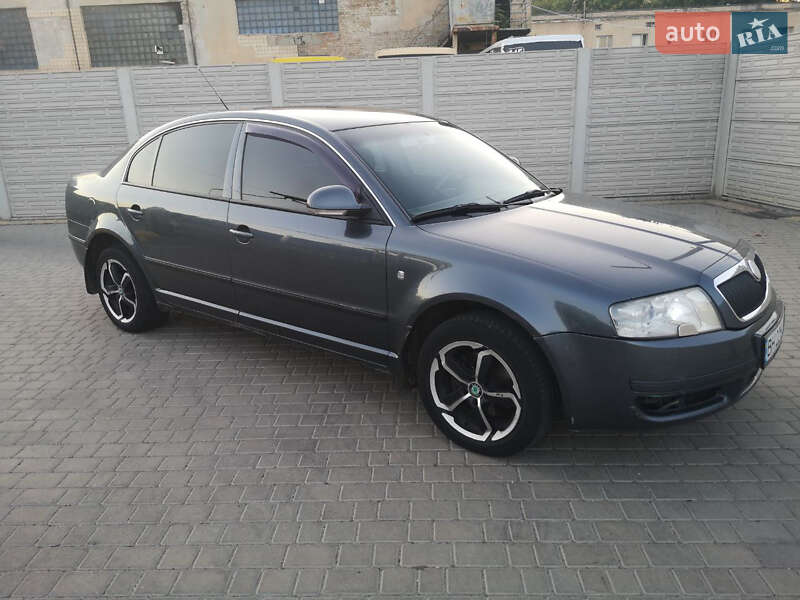 Skoda Superb 2008