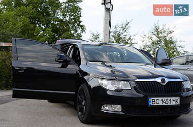 Лифтбек Skoda Superb 2008 в 