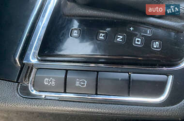 Лифтбек Skoda Superb 2010 в 