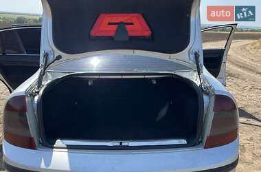 Лифтбек Skoda Superb 2007 в 