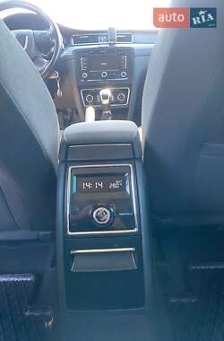 Универсал Skoda Superb 2011 в 