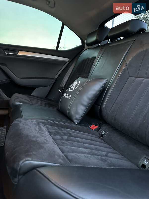 Лифтбек Skoda Superb 2016 в Мукачево