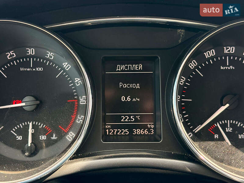 Универсал Skoda Superb 2013 в Львове