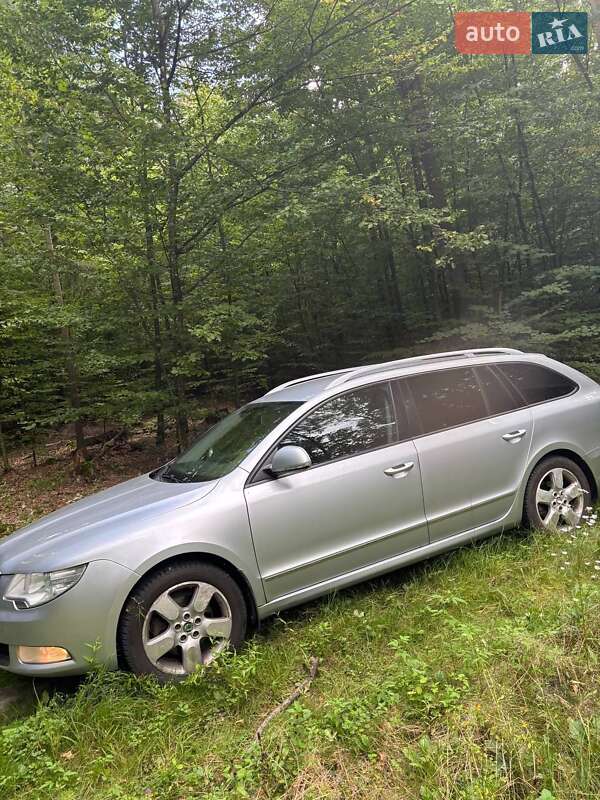 Универсал Skoda Superb 2010 в 