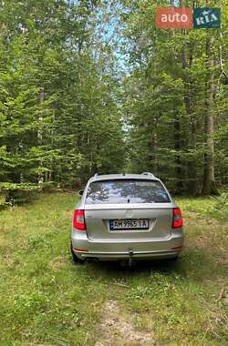 Универсал Skoda Superb 2010 в 