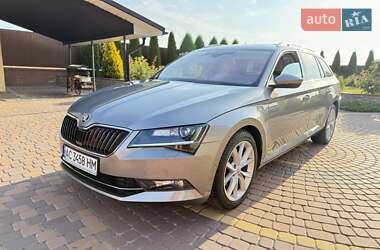 Универсал Skoda Superb 2017 в Луцке